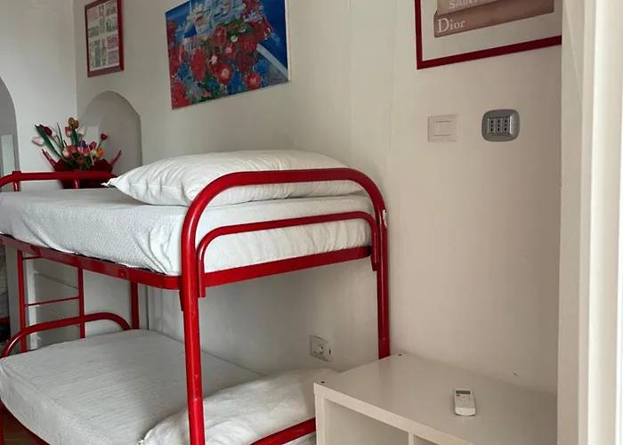 Dormitory Room Mixed