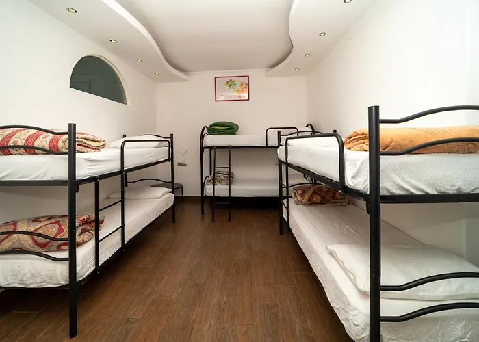 Dormitory Room Mixed